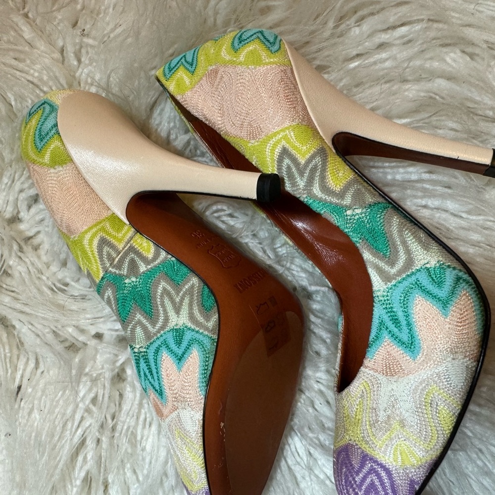 Missoni Heels - Picture 3 of 7